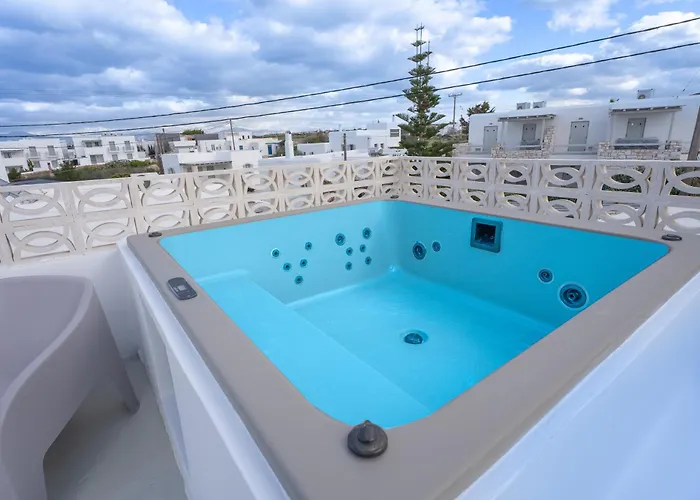Swell S10 Maisonette With Private Jacuzzi In 나오우사